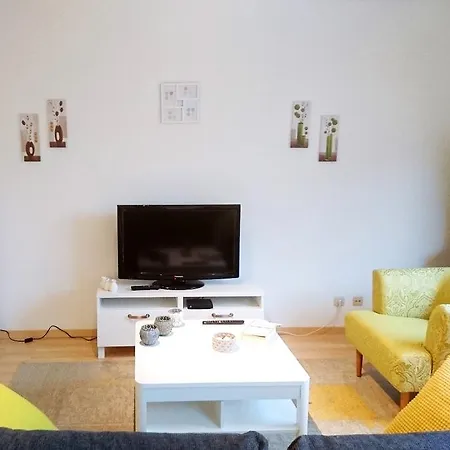 Citywohnung דירה *
